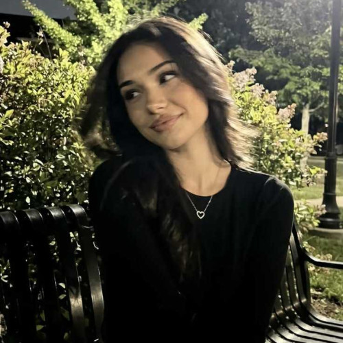 Numie M. profile photo