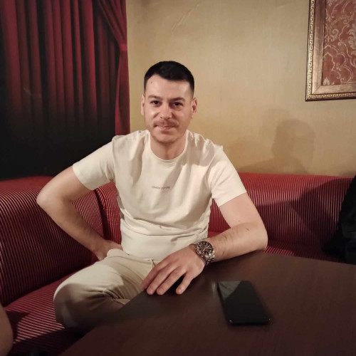 Iulian S. profile photo