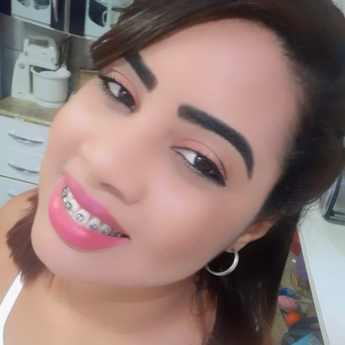 ALINE R. profile photo