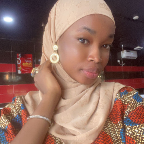 Zainab  A.