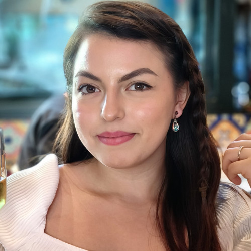 Nicole  F. profile photo
