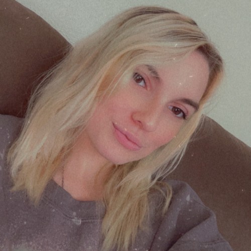 Allie M. profile photo