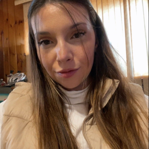 Maura W. profile photo
