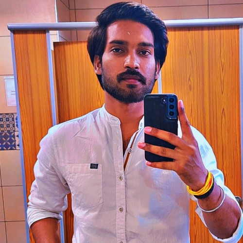 Yogeshwar R. profile photo