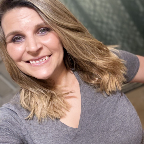 Amanda e. profile photo