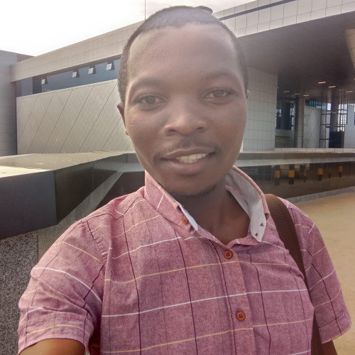 Sunday L. profile photo