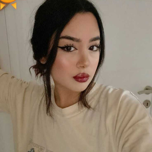 elfesya y. profile photo