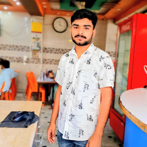 Azmat U. profile photo