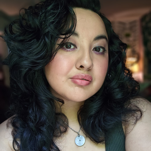 Vania M. profile photo
