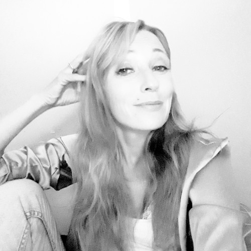 Esther  t.