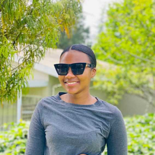 DINAH K. profile photo