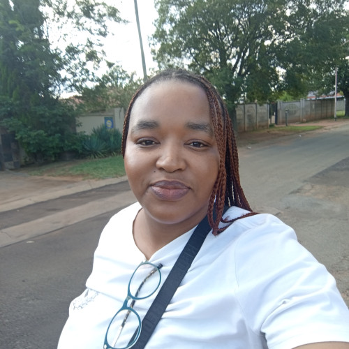 Thombile R. profile photo