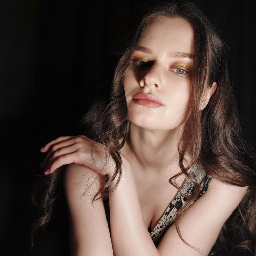Amber V.