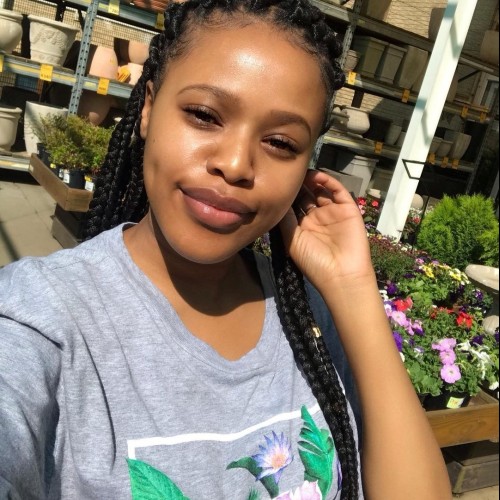 Mpho M.