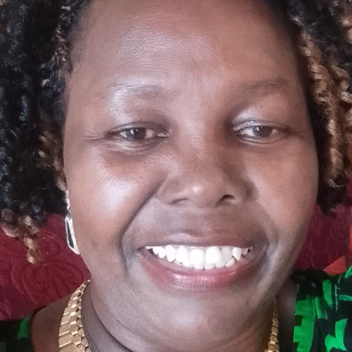 Esther W. profile photo