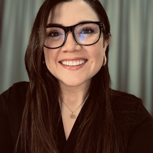 Laura  G.
