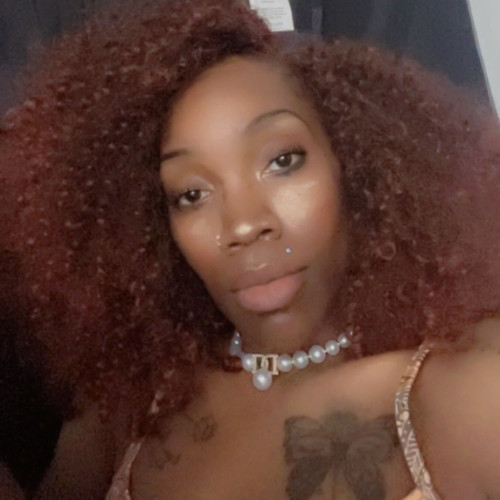 shele w. profile photo