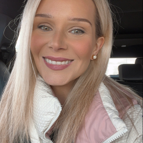 Charlee E. profile photo