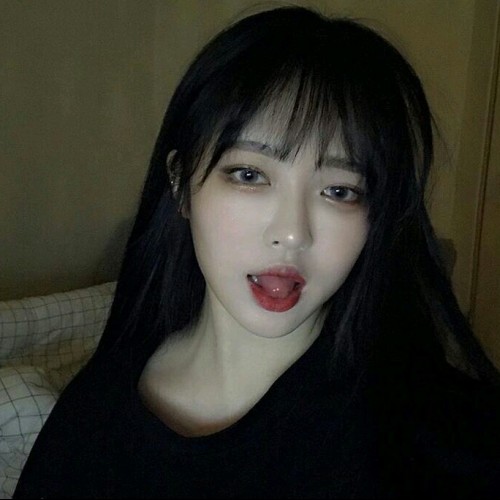 Iris J.