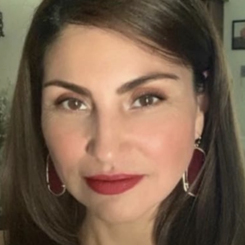 Mireya M.