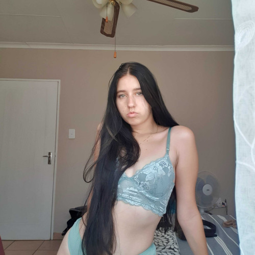 LeeAnne M. profile photo
