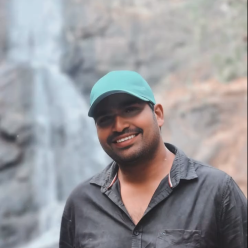 DEVARA H. profile photo