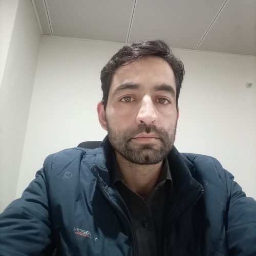 Naveed  I.