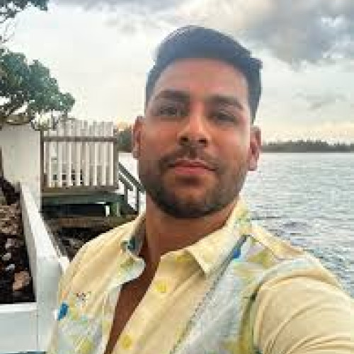 Juan E. profile photo