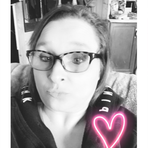Mindy  R.