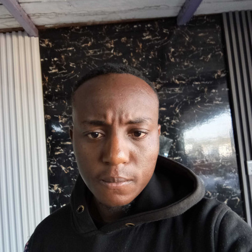 king r. profile photo