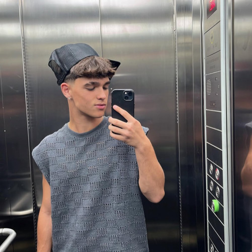Archi I. profile photo