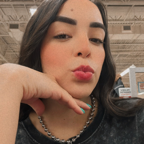 juneylis c. profile photo
