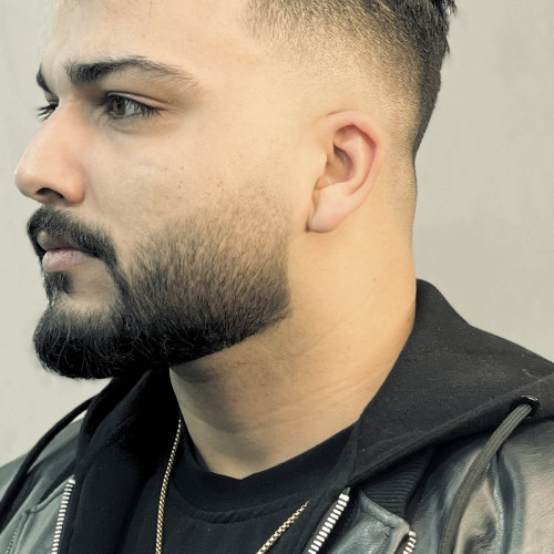 Kamyab H.