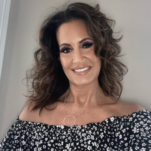 Tina P. profile photo