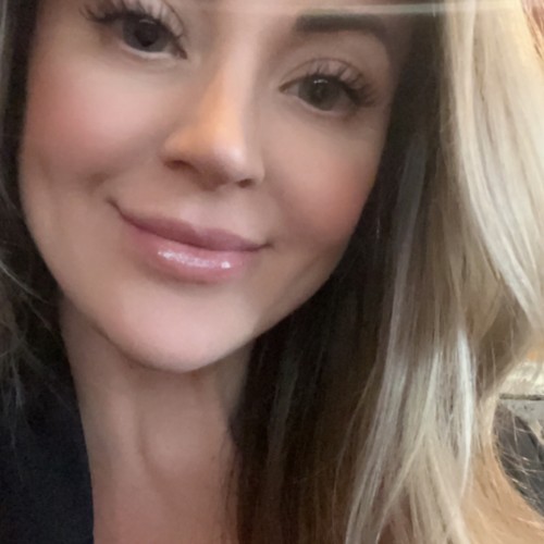 Suzzette C. profile photo