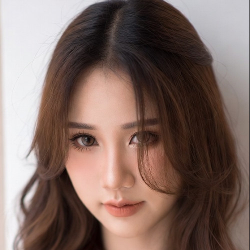 Violett L. profile photo