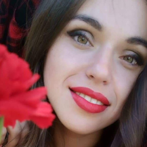 Yana M. profile photo