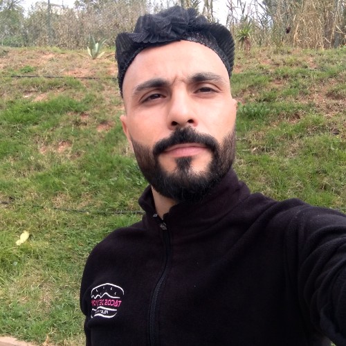 MOUNIME  E. profile photo