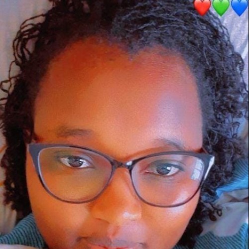 Julie W. profile photo