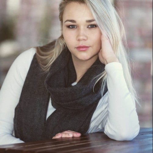 Jana  S.