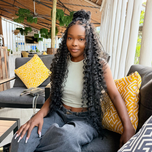 malaika F. profile photo