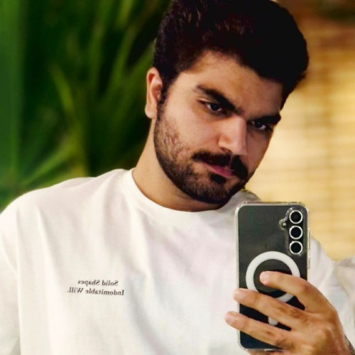 ali k. profile photo