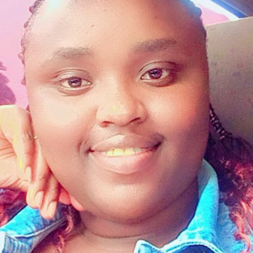 Lizzy  C. profile photo