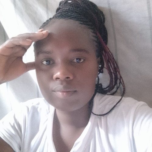 NAOMY C. profile photo
