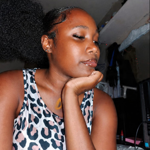Jahnia B. profile photo