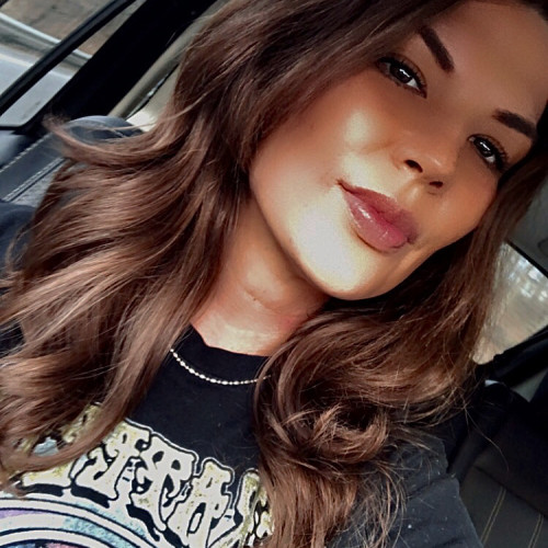 Ashley  Y. profile photo
