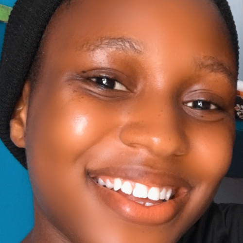 Yhu Bee  E. profile photo