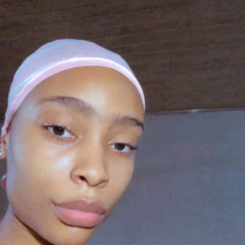 Divine  E. profile photo