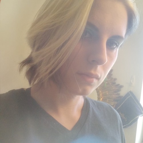 Leslie H. profile photo