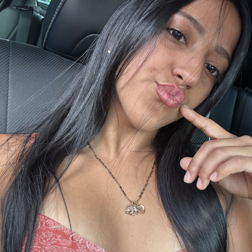 Angelina L. profile photo
